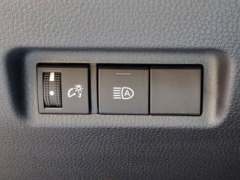 Used 2023 Toyota RAV4 LE AWD/4WD image 25