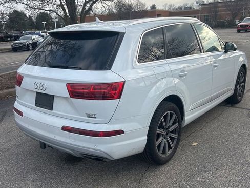 Used 2018 Audi Q7 3.0T Premium Plus image 5