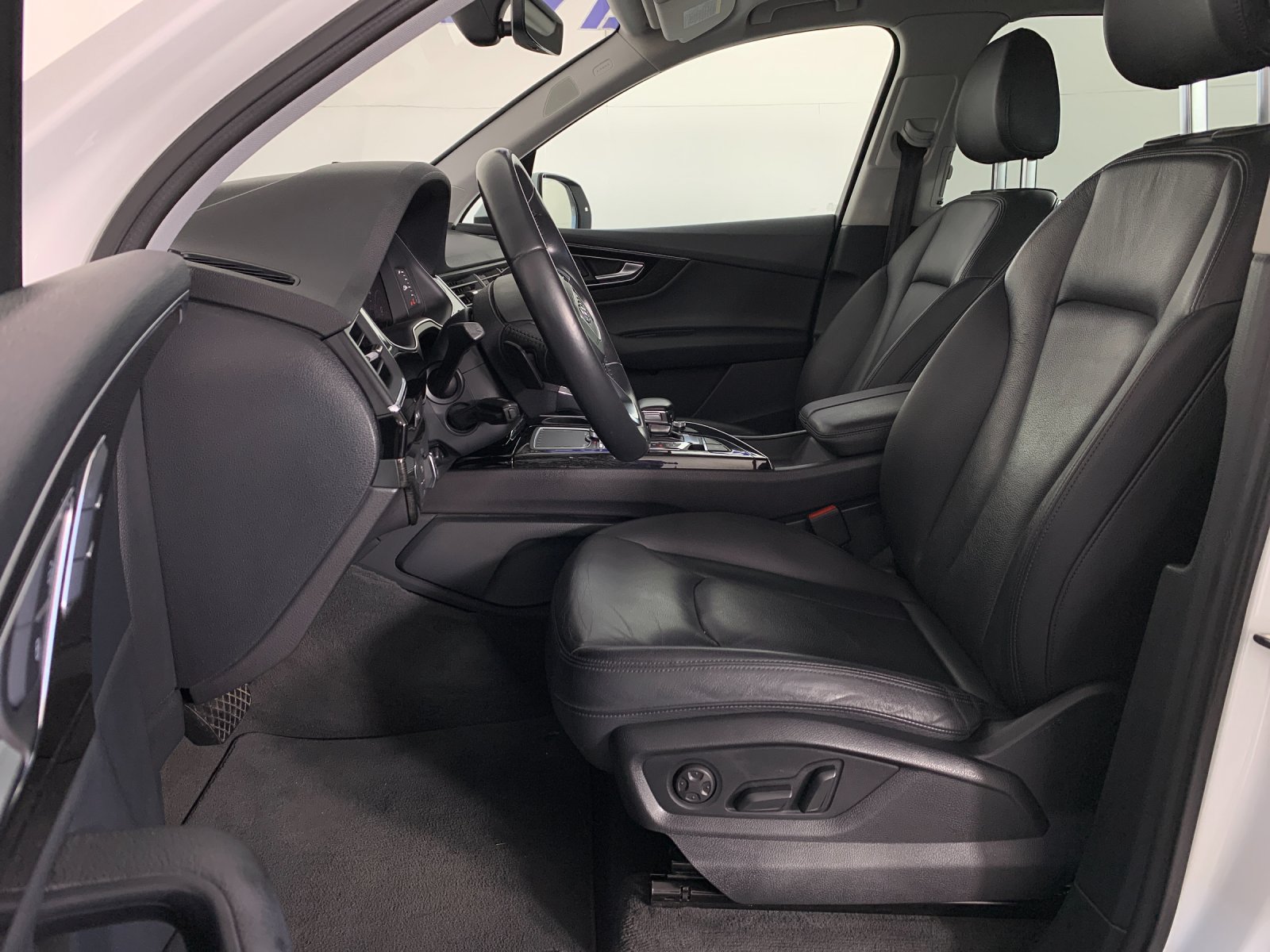 Used 2019 Audi Q7 3.0T Premium Plus AWD/4WD image 15