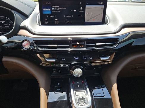 Certified 2024 Acura MDX FWD w/ Technology Package image 8