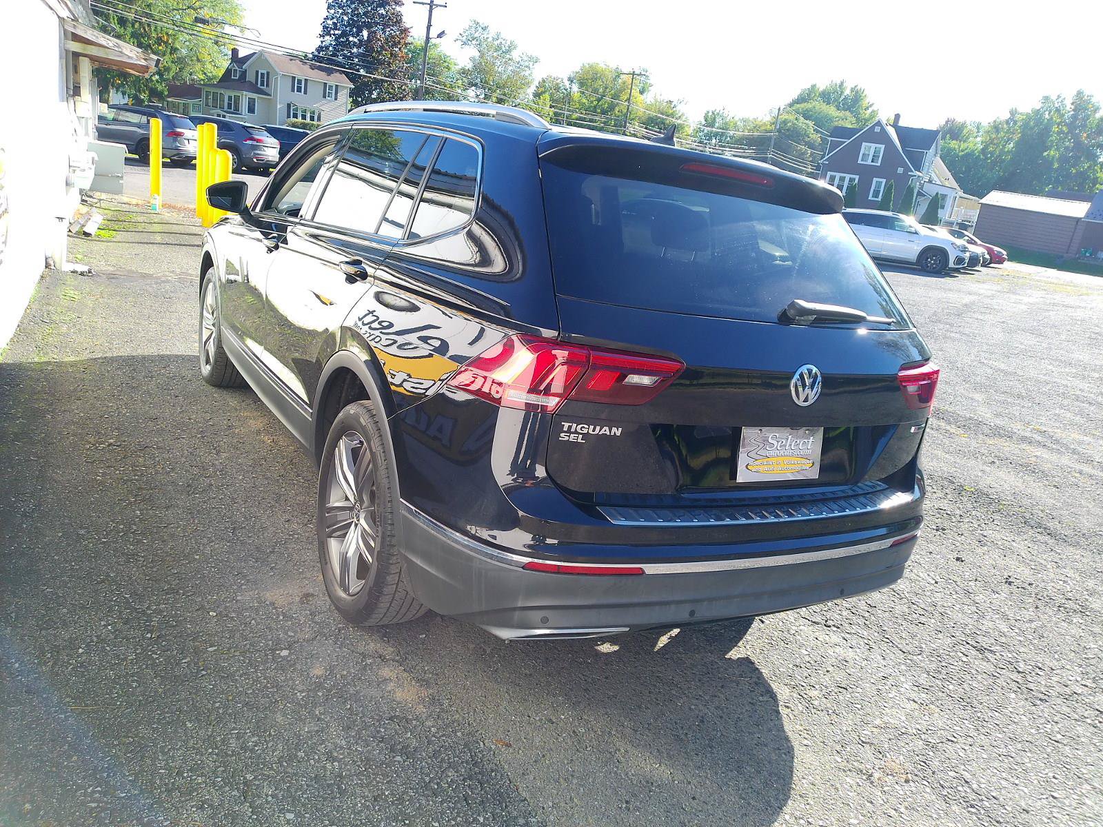 Used 2021 Volkswagen Tiguan SEL AWD/4WD image 3