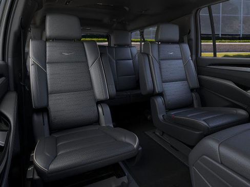 New 2026 Cadillac Escalade ESV Luxury image 17