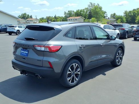 Used 2022 Ford Escape SEL w/ SEL Stealth AWD Package image 6