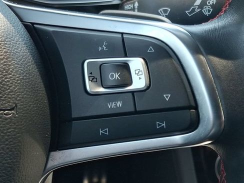 Used 2019 Volkswagen Jetta GLI FWD image 21