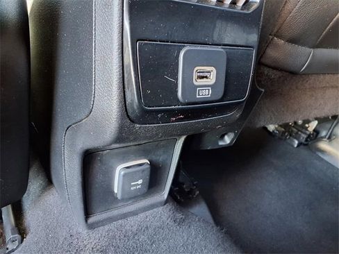 Used 2022 Jeep Compass Latitude image 23