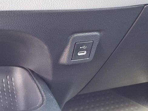 Used 2024 Toyota Corolla SE FWD image 27