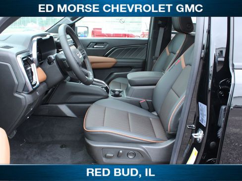 New 2025 GMC Canyon AT4 w/ Nightfall Edition image 7