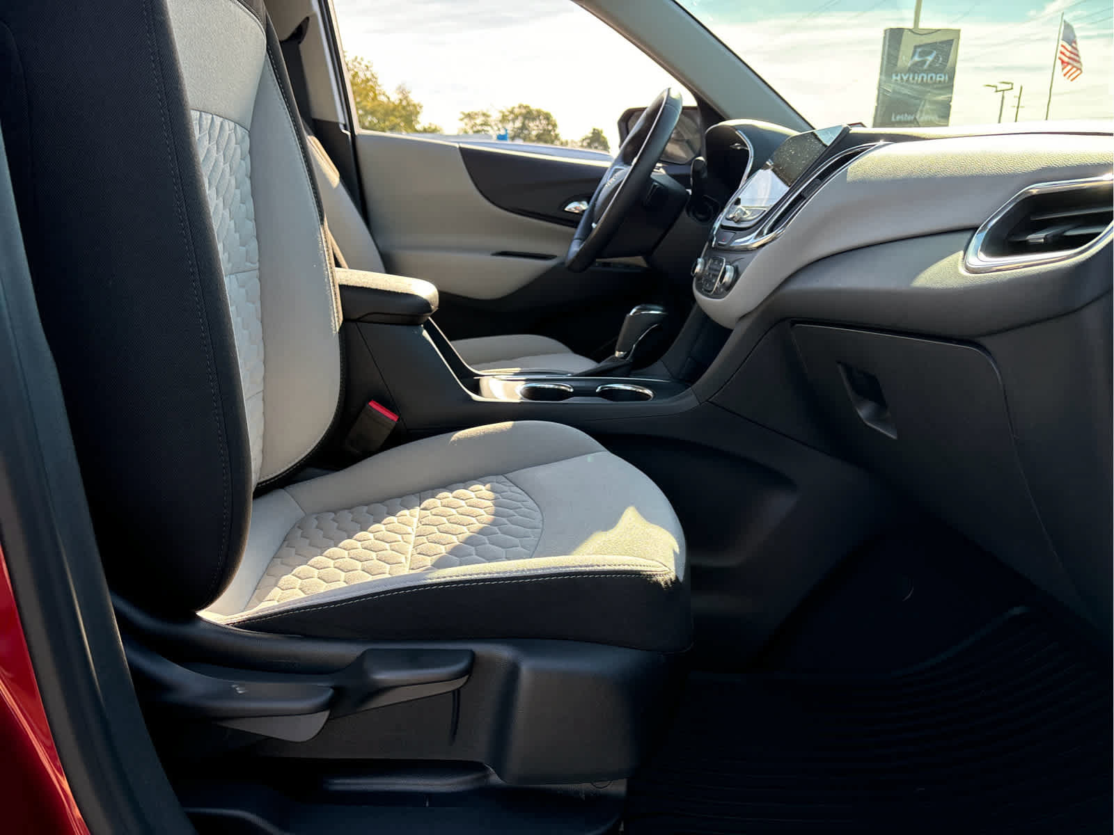 Certified 2020 Chevrolet Equinox LT FWD image 35