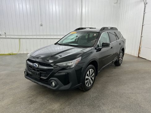 Used 2023 Subaru Outback Premium AWD/4WD image 20
