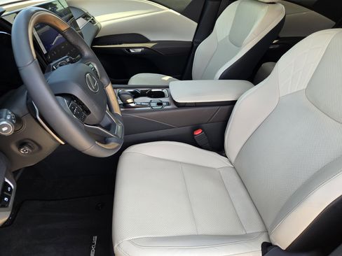 Used 2023 Lexus RX 350 Premium w/ Cold Area Package FWD image 11