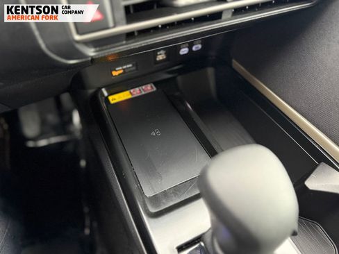 Used 2025 Toyota Camry LE image 27