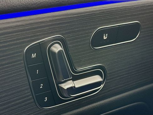 New 2026 Mercedes-Benz GLB 35 AMG 4MATIC image 22