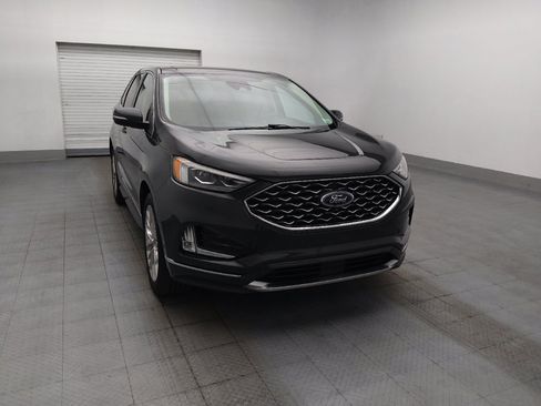 Used 2021 Ford Edge Titanium w/ Equipment Group 301A FWD image 14
