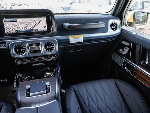 New 2026 Mercedes-Benz G 63 AMG 4MATIC image 15