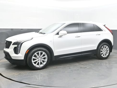 Used 2019 Cadillac XT4 Luxury FWD image 4