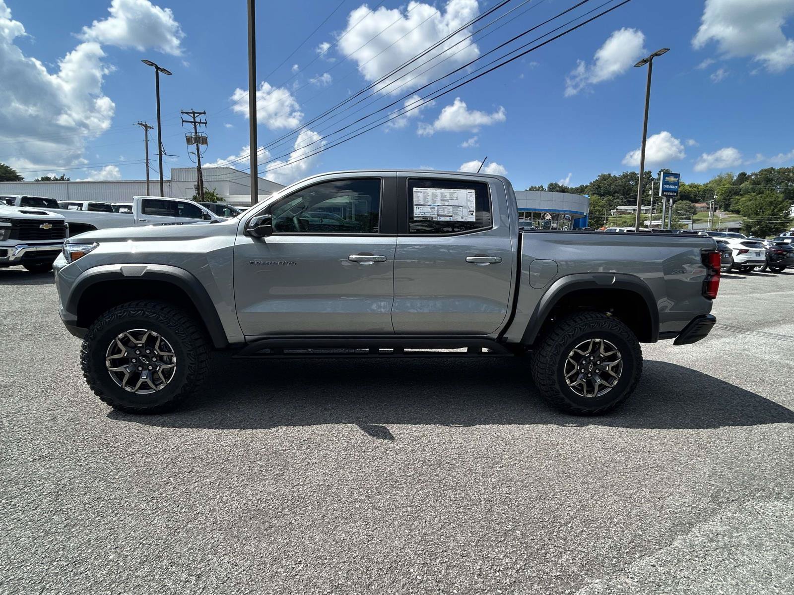 New 2026 Chevrolet Colorado ZR2 w/ Technology Package AWD/4WD image 4