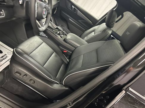 New 2026 Buick Enclave Sport Touring w/ Power Package AWD/4WD image 10