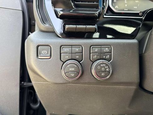 New 2026 Chevrolet Silverado 1500 ZR2 image 15