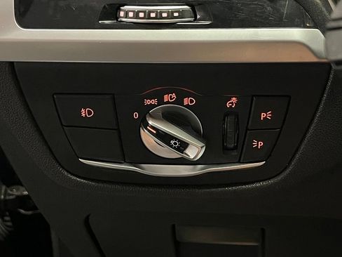 Used 2018 BMW X3 xDrive30i AWD/4WD image 16