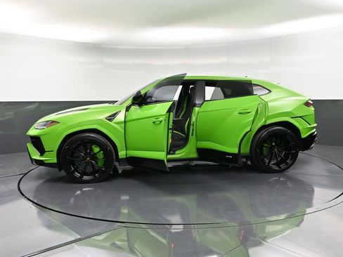 Used 2024 Lamborghini Urus S image 42