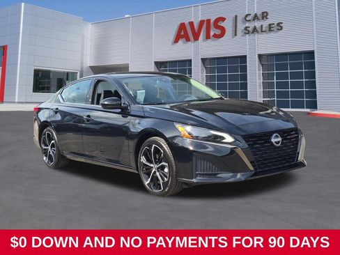 Used 2025 Nissan Altima 2.5 SR FWD image 3
