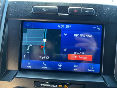 Used 2019 Ford F150 XLT w/ Equipment Group 302A Luxury AWD/4WD image 16