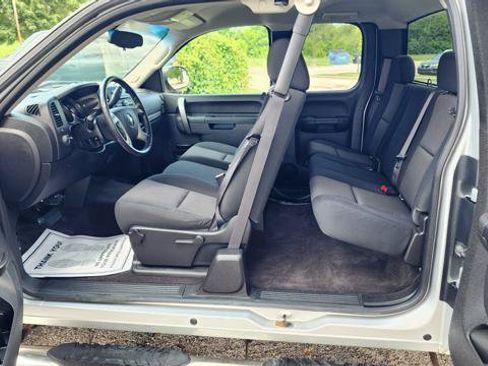 Used 2013 Chevrolet Silverado 1500 LT AWD/4WD image 19