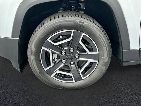 New 2026 Jeep Cherokee Limited image 20