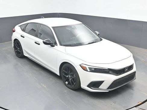 Used 2024 Honda Civic Sport image 13
