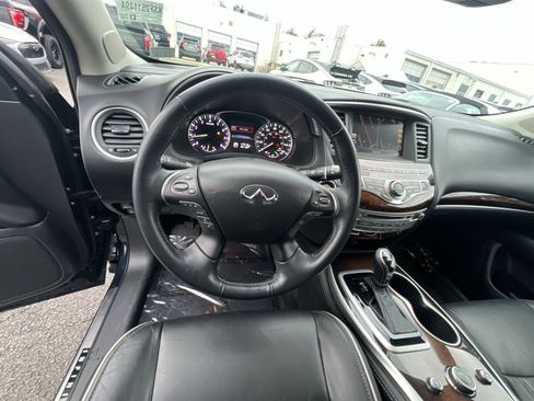 Used 2018 INFINITI QX60 Luxe w/ Deluxe Technology Package image 16