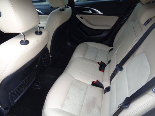 Used 2019 INFINITI QX30 FWD image 21