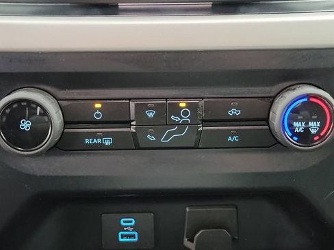Used 2023 Ford F150 XLT AWD/4WD image 29