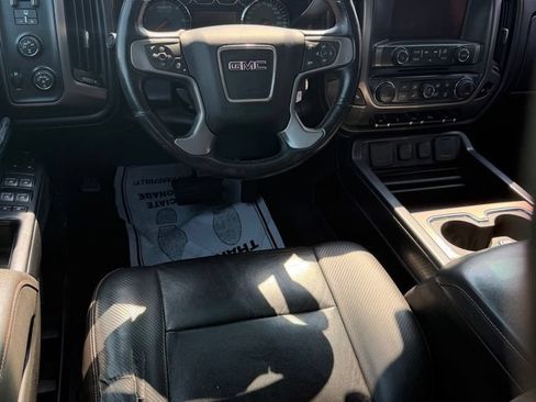 Used 2014 GMC Sierra 1500 SLT w/ All-Terrain Package AWD/4WD image 5