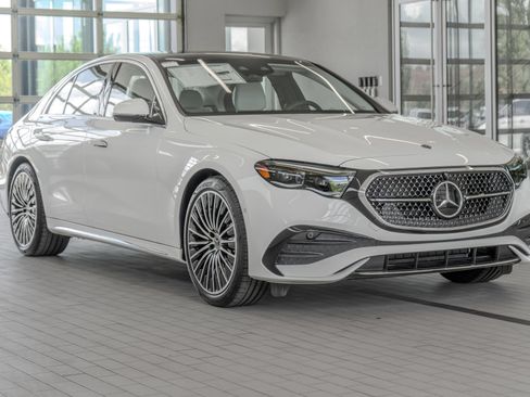 Certified 2026 Mercedes-Benz E 350 4MATIC Sedan image 21