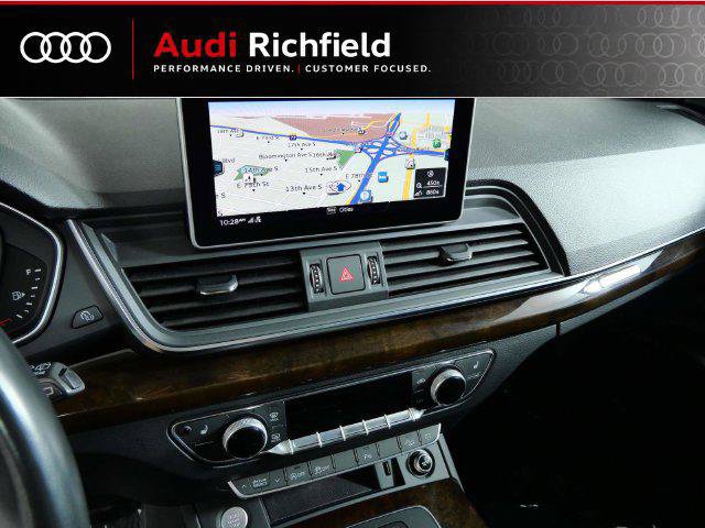 Used 2019 Audi Q5 2.0T Premium Plus w/ Premium Plus Package AWD/4WD image 12
