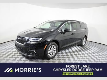 Used 2024 Chrysler Pacifica Touring-L