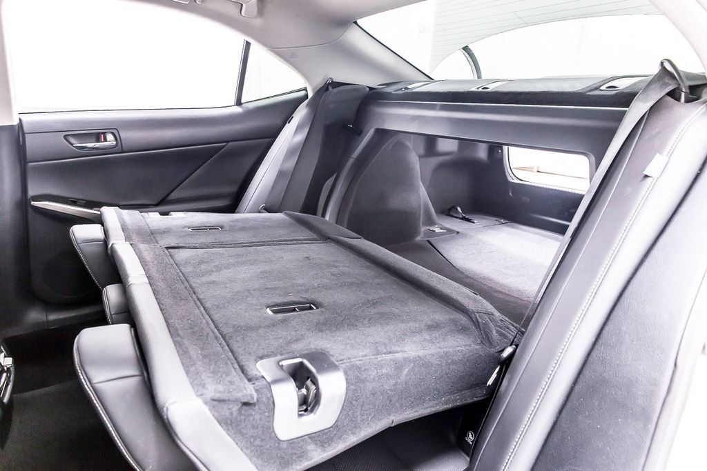 Used 2016 Lexus IS 200t RWD image 37