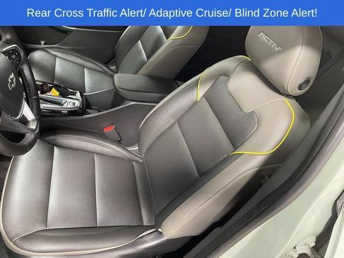 Used 2024 Chevrolet Trax ACTIV w/ Driver Confidence Package FWD image 12