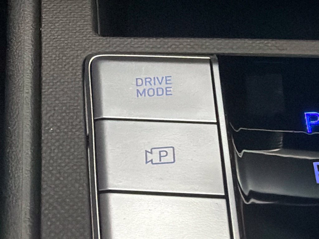 New 2026 Hyundai Elantra SE FWD image 22