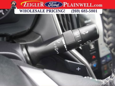 Used 2024 Subaru Outback Premium image 27