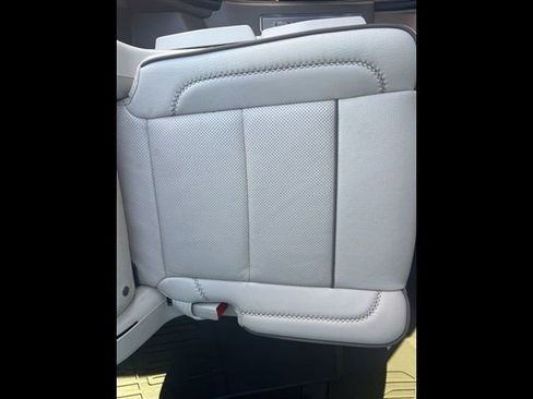 Used 2025 GMC Yukon Denali w/ Denali Reserve Package AWD/4WD image 25