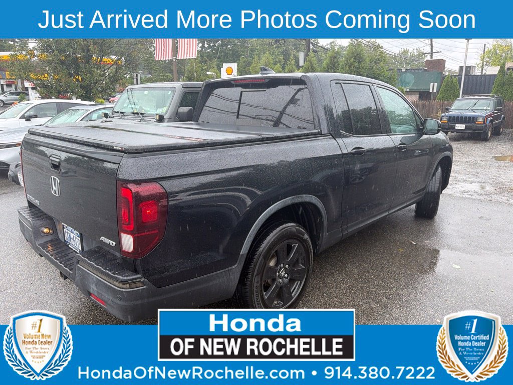 Used 2017 Honda Ridgeline Black Edition image 2