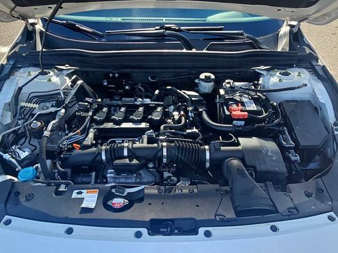Used 2019 Honda Accord Sport image 17