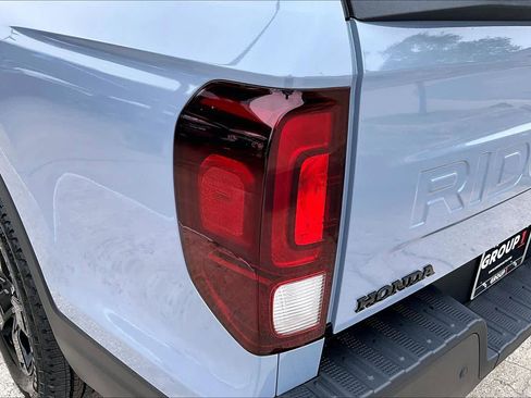 New 2026 Honda Ridgeline Black Edition image 14