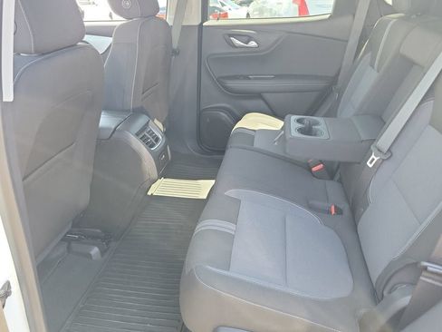 Used 2024 Chevrolet Blazer LT FWD image 12