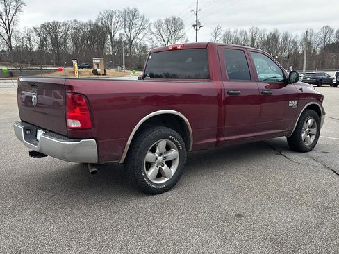 Used 2019 RAM 1500 Tradesman w/ Tradesman SXT Package image 3