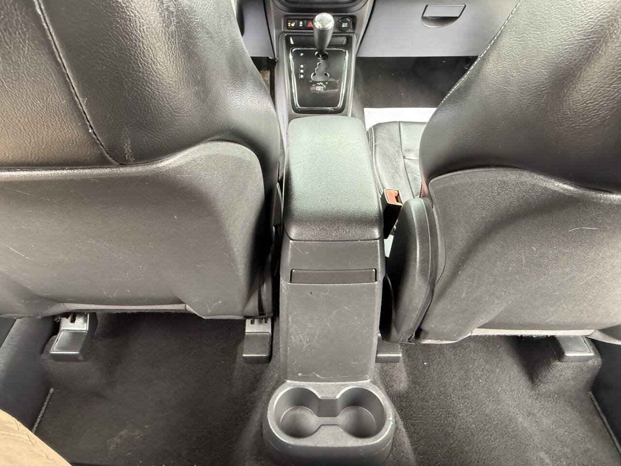 Used 2011 Jeep Patriot Latitude FWD image 17