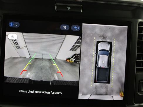 New 2026 Ford F250 Lariat w/ Black Appearance Package image 50