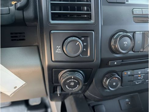Used 2016 Ford F150 XL w/ Equipment Group 101A Mid AWD/4WD image 25