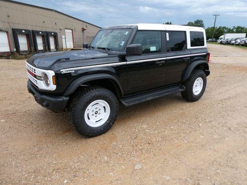 New 2026 Ford Bronco Heritage Edition AWD/4WD image 8
